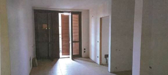 2-salle Appartement à Cassano Magnago, Italy No. 5391 6
