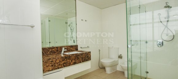 Apartamento de 2 dormitorios en Corniche Road, UAE No. 5276 14