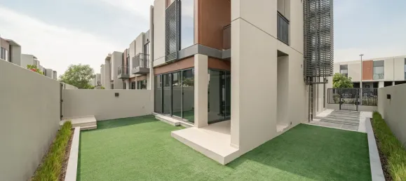 4 bedrooms Villa for sale in Dubai Land, Dubai, UAE № 108333 20