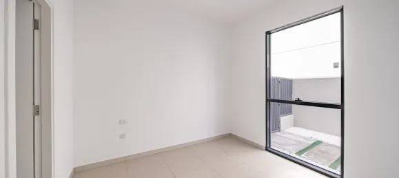 4 bedrooms Villa for sale in Dubai Land, Dubai, UAE № 108333 6