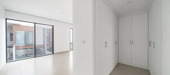 4 bedrooms Villa for sale in Dubai Land, Dubai, UAE № 108333 15