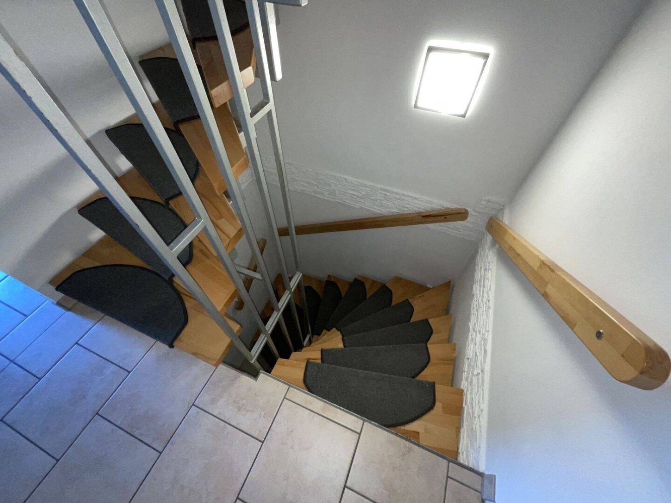 3 bedrooms Townhouse in Gelsenkirchen, Germany No. 322937