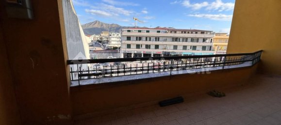 2 bedrooms Apartment in Curti, Italy No. 90852 18