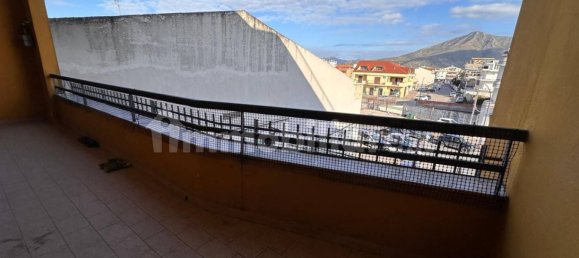 2 bedrooms Apartment in Curti, Italy No. 90852 19