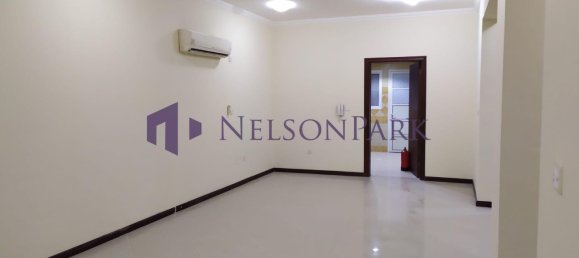 5 Schlafzimmer Villa in Doha, Qatar, Nr. 2020 3