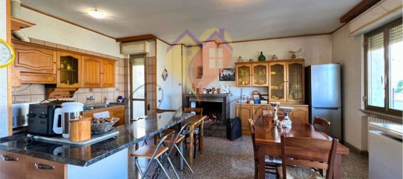 7-Zimmer Wohnung in Colonnella, Italy, Nr. 210213 17