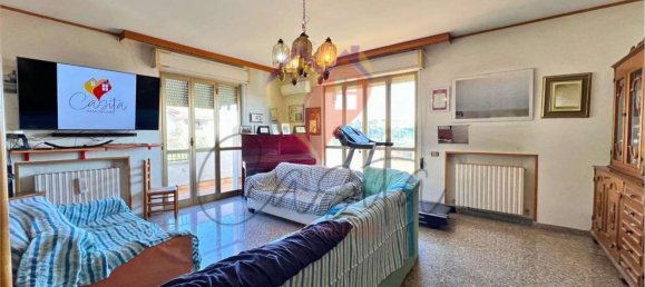 7-Zimmer Wohnung in Colonnella, Italy, Nr. 210213 9