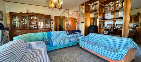 7-Zimmer Wohnung in Colonnella, Italy, Nr. 210213 4