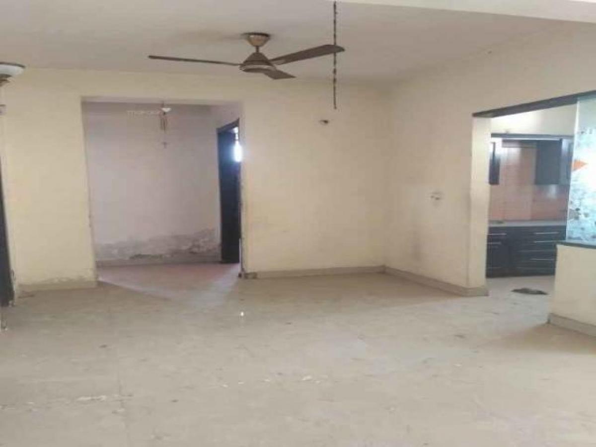 Дом с 2 спальнями в Газиабад, Индия № 16494