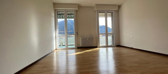 8 rooms Penthouse in Cernobbio, Italy No. 12825 33