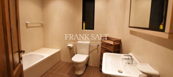 3 bedrooms Apartment in Pieta, Malta No. 9666 7