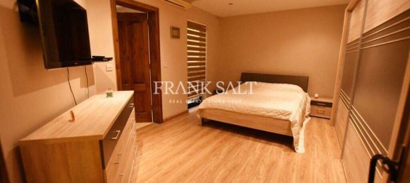 3 bedrooms Apartment in Pieta, Malta No. 9666 6