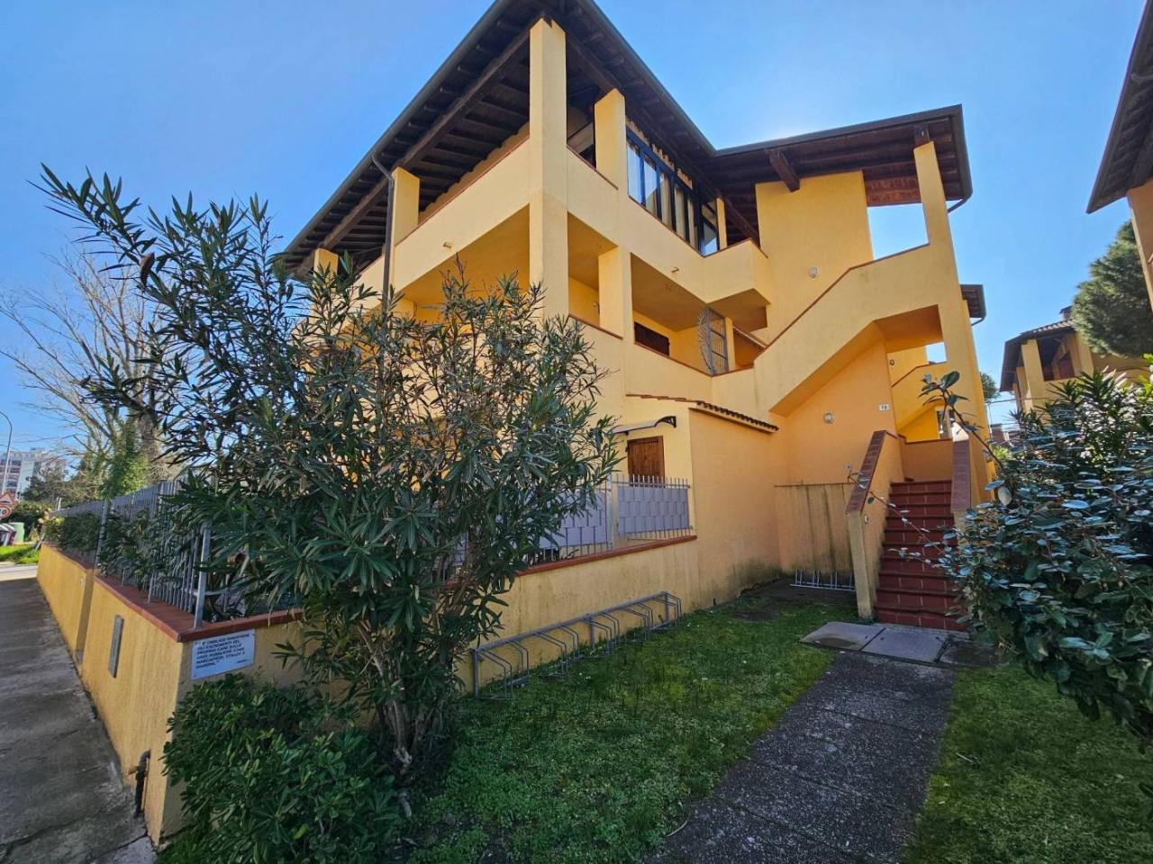 Apartamento de 4 habitaciónes en Comacchio, Italy No. 136510