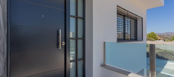 4 bedrooms House in Granada, Spain No. 166460 9