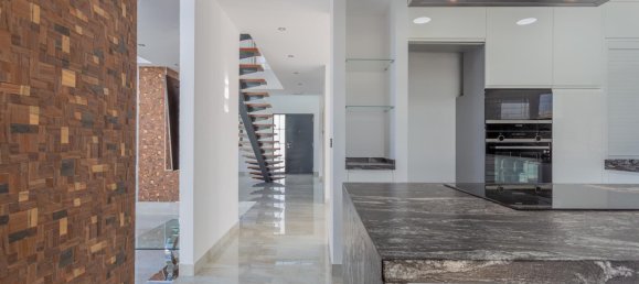 4 bedrooms House in Granada, Spain No. 166460 21