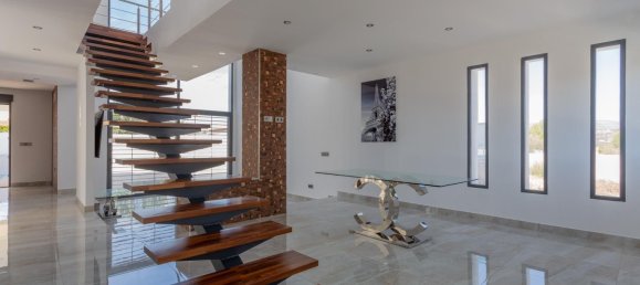 4 bedrooms House in Granada, Spain No. 166460 10