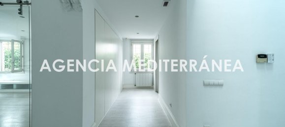 Дом с 5 спальнями в Валенсия, Испания № 136760 10