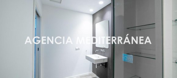 Дом с 5 спальнями в Валенсия, Испания № 136760 24