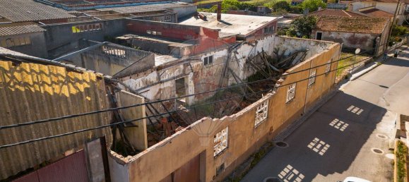 204m² Commercial property in Vieira de Leiria, Portugal No. 65797 47