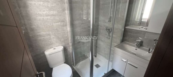 3 chambres Appartement à Fgura, Malta No. 8182 10