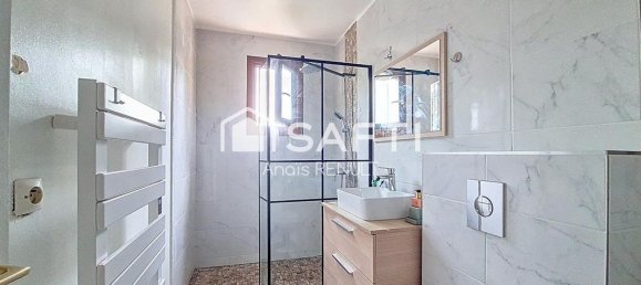 4 bedrooms House in Eure, France No. 356611 9