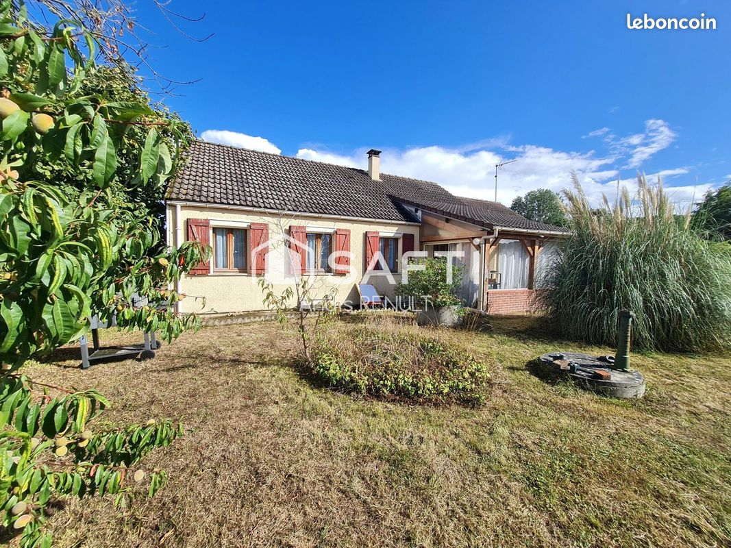 4 bedrooms House in Eure, France No. 356611