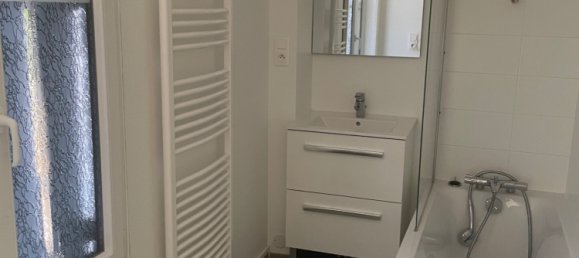 3 chambres Appartement à Sainte-Savine, France No. 231927 3