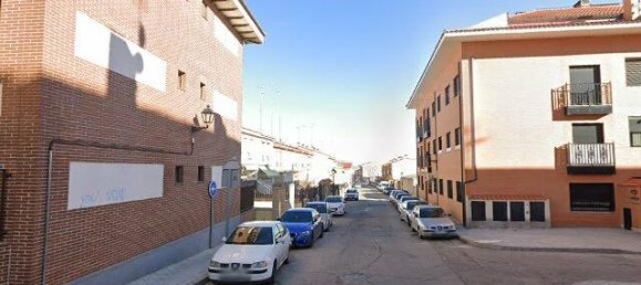 Apartamento de 3 dormitorios en Toledo, Spain No. 146436 2