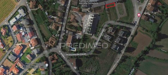 180m² Land in Santo Tirso, Portugal No. 54694 2