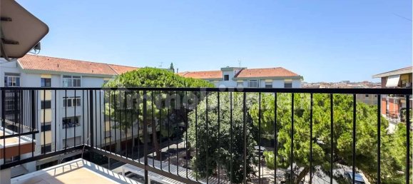 4 bedrooms Apartment in Cagliari, Italy No. 275897 4