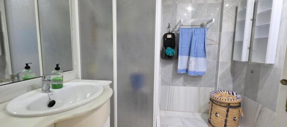 Apartamento de 3 dormitorios en Estepona, Spain No. 176203 23