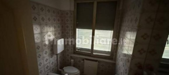 6 bedrooms Apartment in Genoa, Italy No. 93164 6