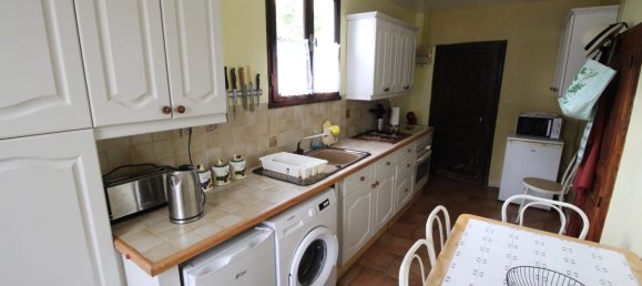 Дом с 8 спальнями в Агри, Франция № 95906 19