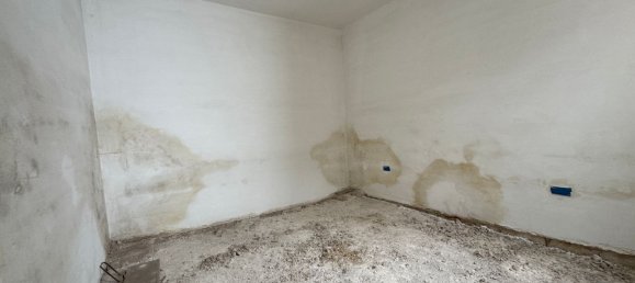 12-salle Maison à Sava, Italy No. 286872 34