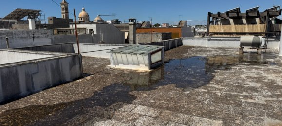 12-salle Maison à Sava, Italy No. 286872 46