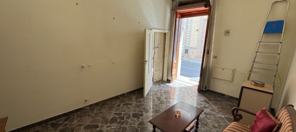 12-salle Maison à Sava, Italy No. 286872 5