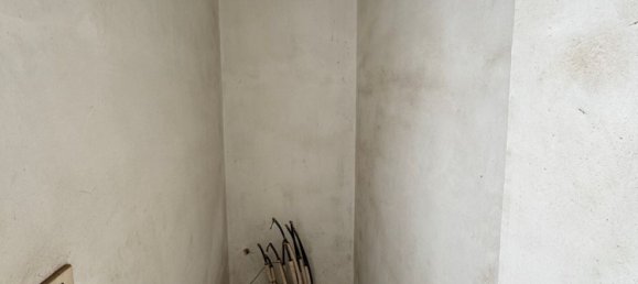 12-salle Maison à Sava, Italy No. 286872 43