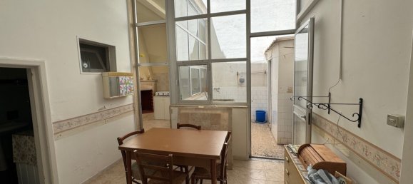 12-salle Maison à Sava, Italy No. 286872 18