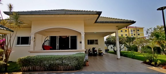 2 bedrooms Cafe / restaurant in Pattaya, Thailand No. 323 2