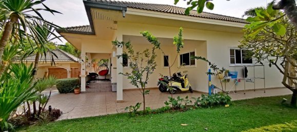 2 bedrooms Cafe / restaurant in Pattaya, Thailand No. 323 5