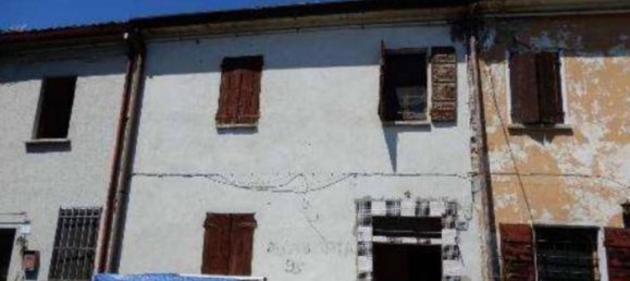 2 chambres Appartement à Roncoferraro, Italy No. 370543 2