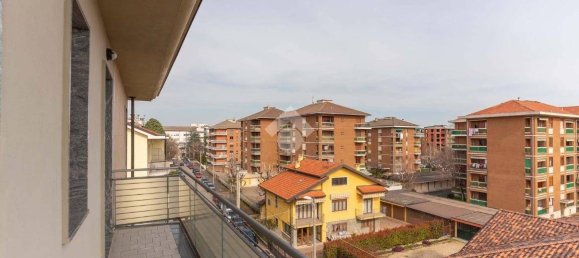 Apartamento de 2 dormitorios en Cirié, Italy No. 142040 6