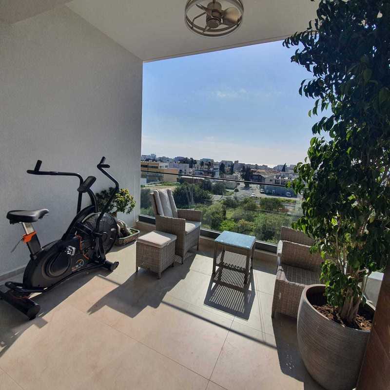 3 bedrooms Apartment in Agios Athanasios, Cyprus No. 8232