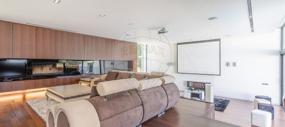 4 bedrooms House in Lousada, Portugal No. 28404 11