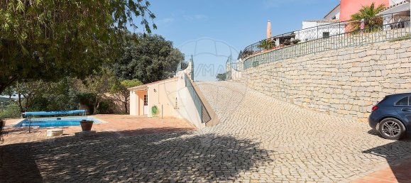 3 bedrooms House in Sao Bras de Alportel, Portugal No. 24577 15