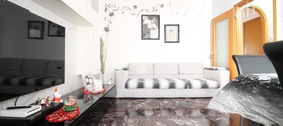 4-Zimmer Wohnung in Trieste, Italy, Nr. 93528 2