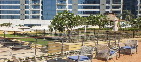 Studio in Palm Jumeirah, UAE No. 27488 3