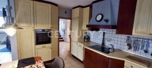 5 rooms House in Merzig-Wadern, Germany No. 76923 19