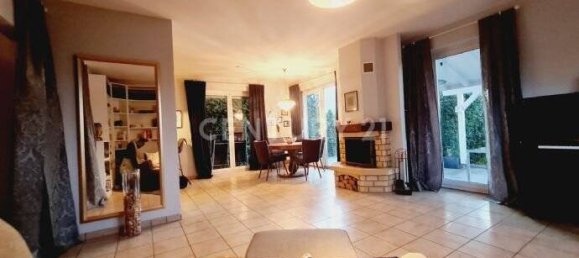 5 rooms House in Merzig-Wadern, Germany No. 76923 5