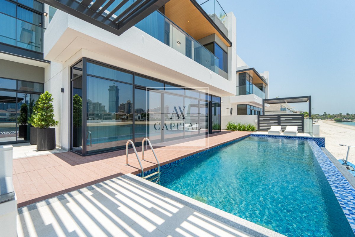 6 bedrooms Villa in Palm Jumeirah, UAE No. 51954